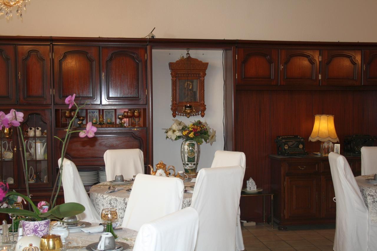 Hotel Attache Raunheim Ngoại thất bức ảnh