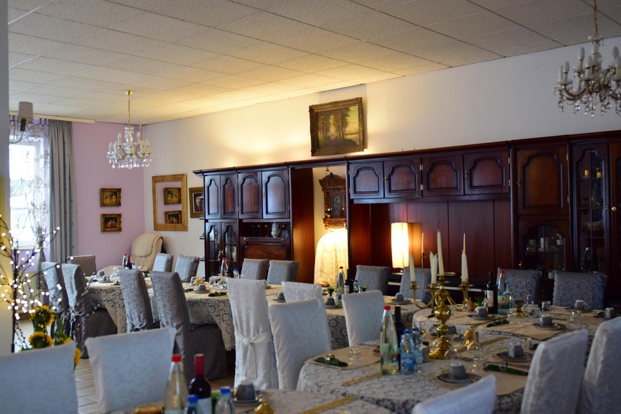 Hotel Attache Raunheim Ngoại thất bức ảnh